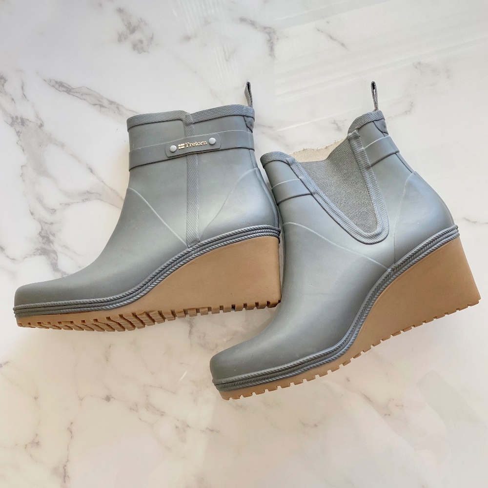 Tretorn Plask mid rain boot in gunmetal size 8